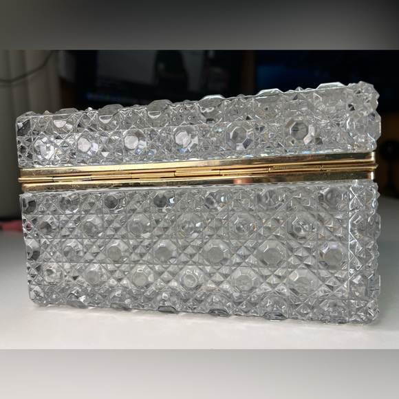 Vintage Mid 20th Century Large Diamond Cut Crystal Hinged Box. - Picture 4 of 11